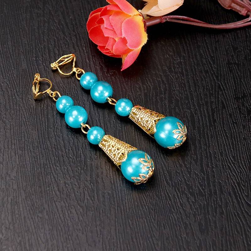 Children ' s earrings (lake blues)
